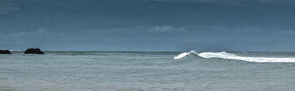 Breaking surf, Playa Pan Dulce, Costa Rica