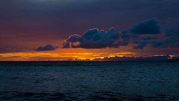 Sunset Burn, Mahainahina Pt, Maui, HI | Pono Images